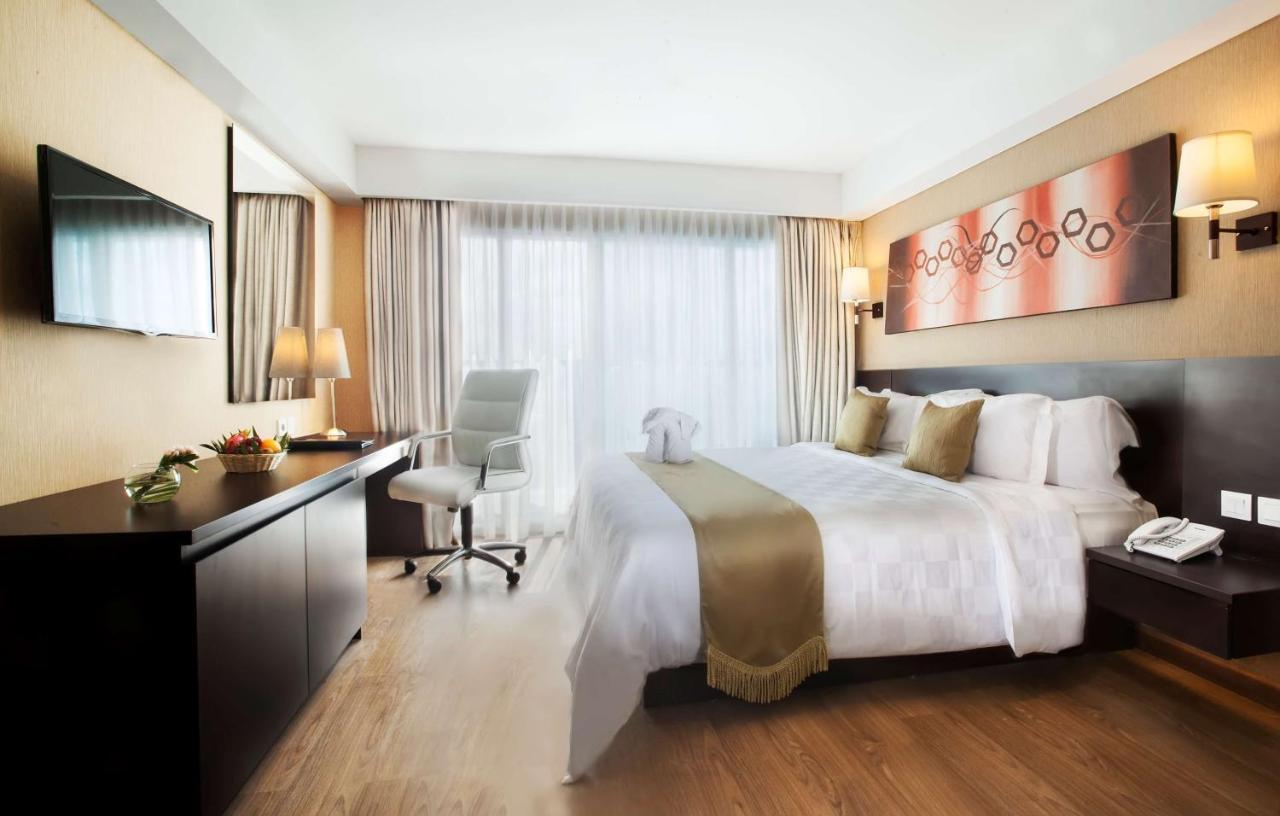 Best Western Premier The Hive Jakarta Exterior photo